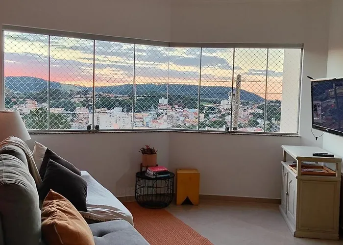 Duplex Perfeito Com Vista A 5Min Da Rota Do Vinho